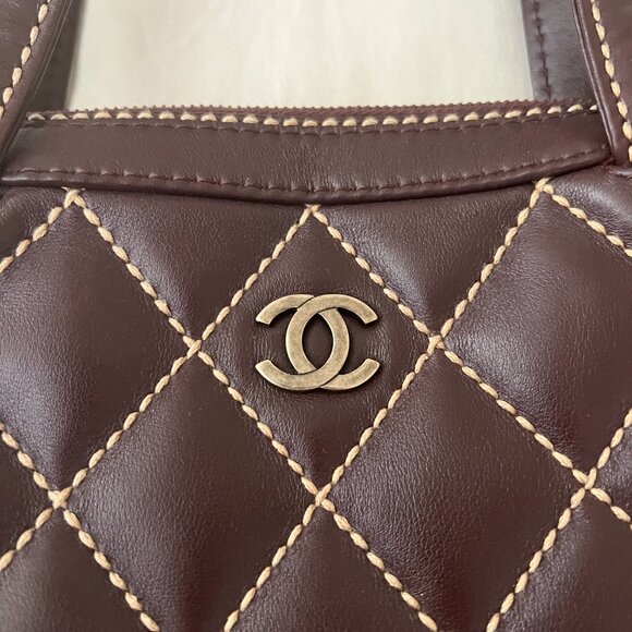 Vintage Chanel Surpique Bowler Bag - Picture 4 of 12